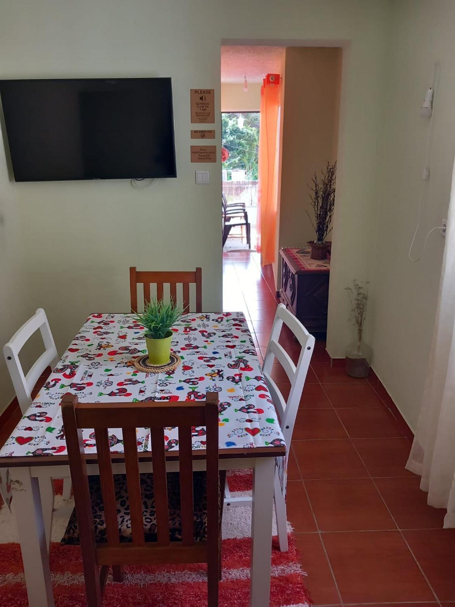 2 Bed Room Apartment , Sea View, 10 Minutes Walk To The Beach Ribeira Brava Exterior foto